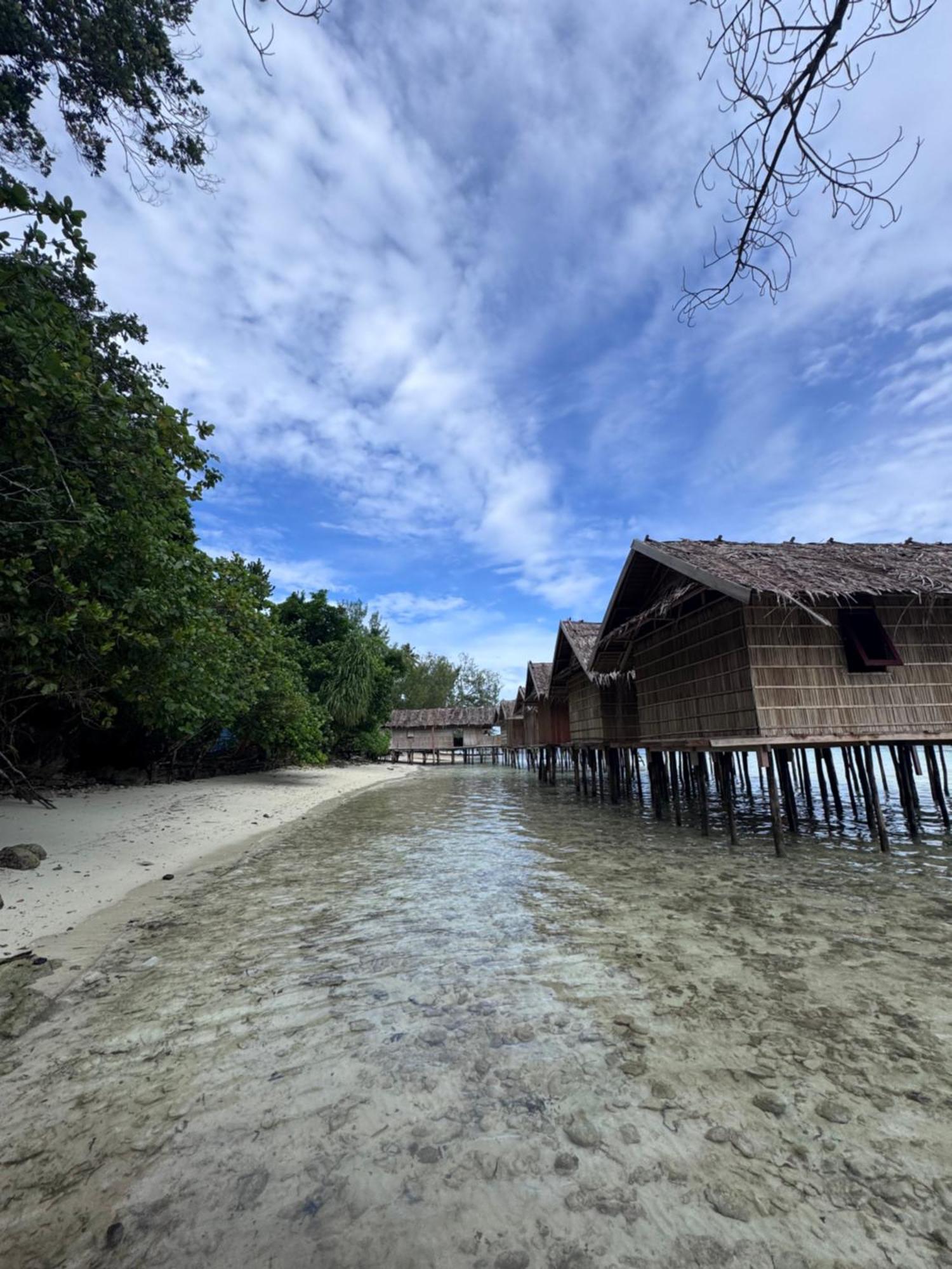 Junior Homestay Kri Exterior foto